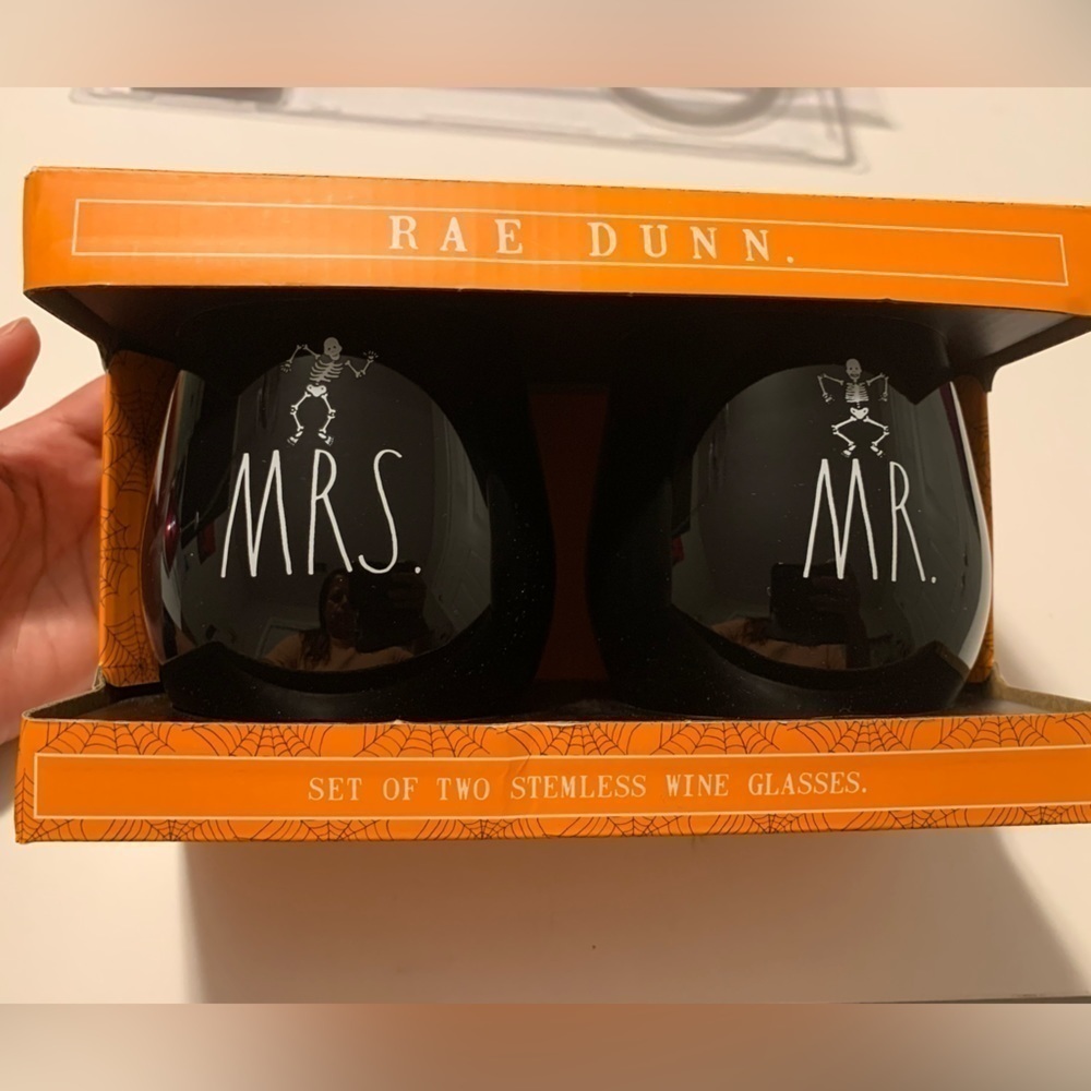 RAE DUNN “Mr. & Mrs.”Stemless Skeleton Black Wine Glasses Halloween NEW